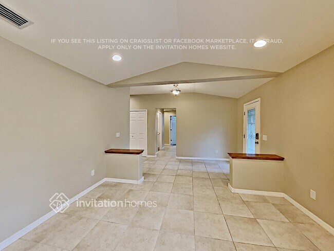 Photo - 327 Coble Dr