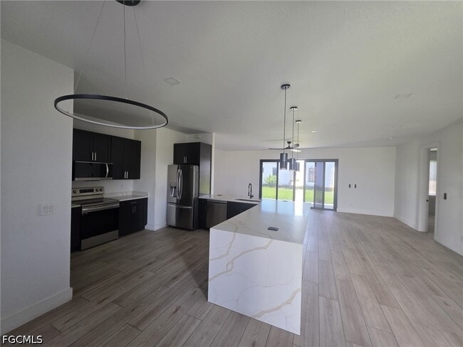 Photo - 1220 Chiquita Blvd N