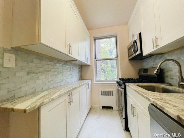 Photo - 84-35-35 Lander St