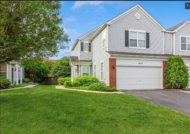 Building Photo - 4924 Montauk Dr Rental