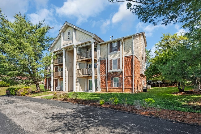 Building Photo - 700 Ridgeside Dr Rental