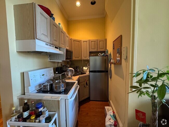 Building Photo - 271 Dartmouth St Unit 4J Rental