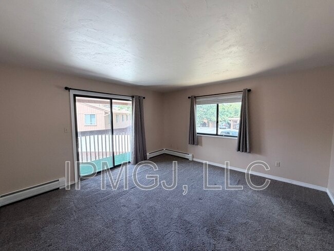 Photo - 575-28 1/2 28 1/2 Rd