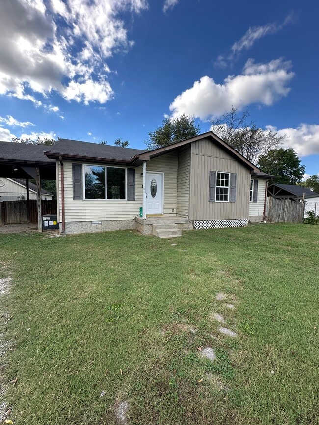 Photo - 104 Shirley Ct