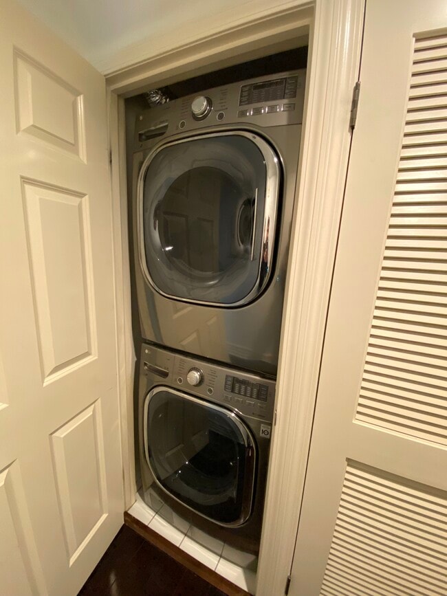 Photo - 1658 Camden Ave Unit 203