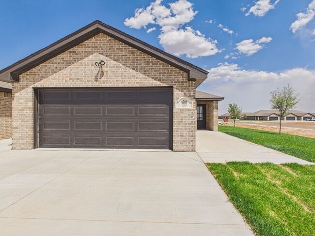Photo - 9780 Elite St Unit 1