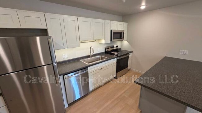 Building Photo - 1221 Commonwealth Ave Rental