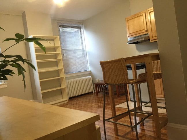 Building Photo - Arts Condominium [PXT Properties] Unit 1416