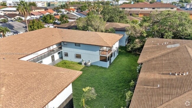 Building Photo - 6283 W 24th Ave Unit 206-2 Rental