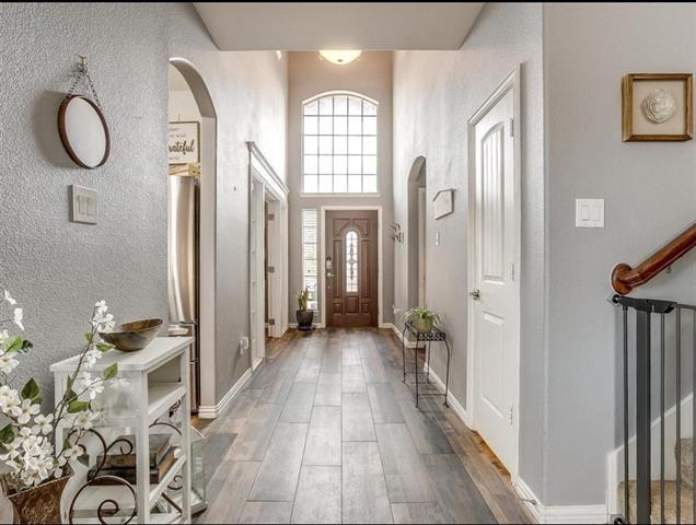 Photo - 5825 Valley Haven Way