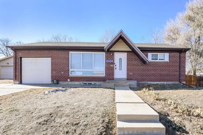 Building Photo - 10847 Murray Dr