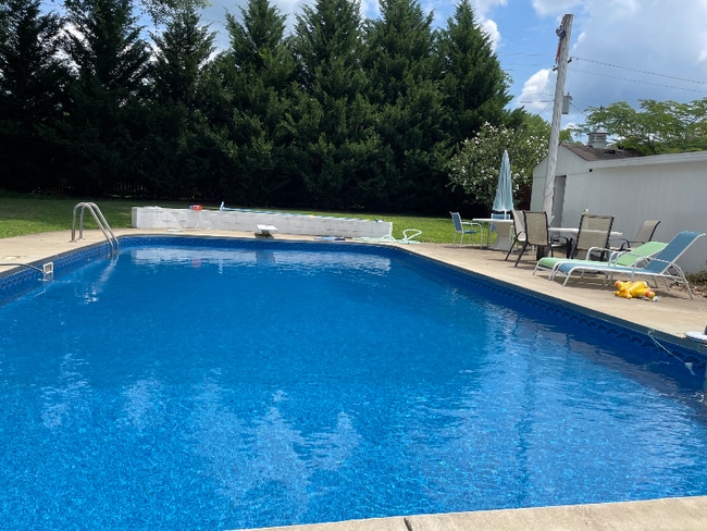 Photo - 920 Riverview Dr