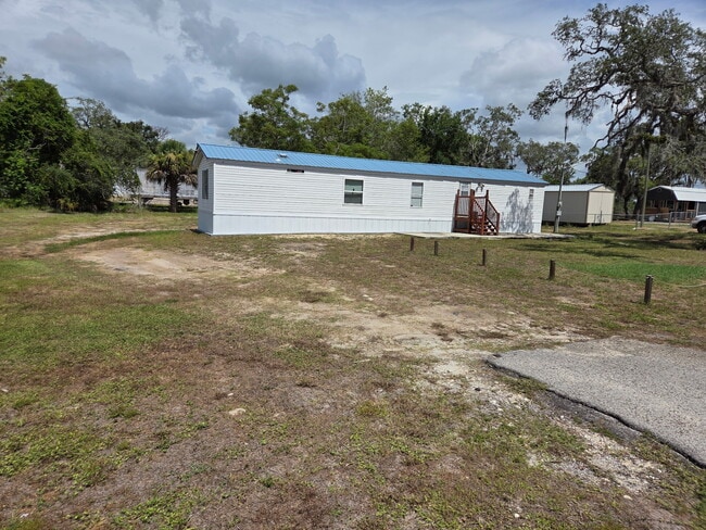 Building Photo - 17014 Meridian Blvd