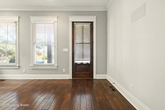 Photo - 10910 Kings Crown Dr