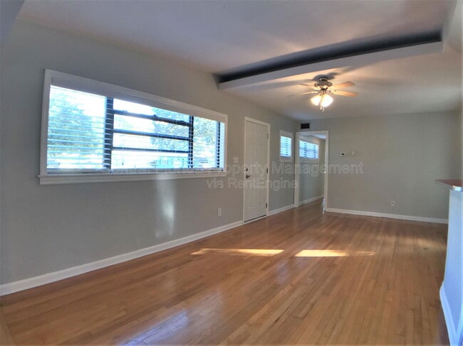 Photo - 2618 Cole Rd