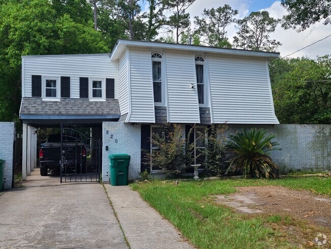 Building Photo - 820 Hailey Ave Rental