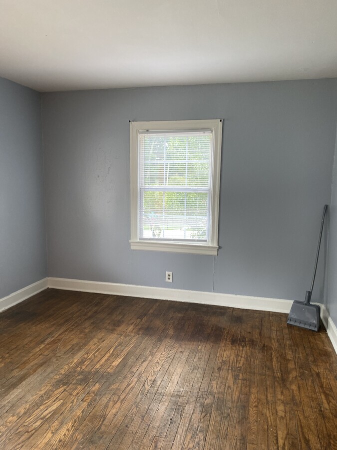 Photo - 928 Oak Ln Unit 928 oak lane