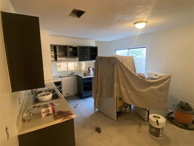 Photo - Cute 3/2 duplex with a garage