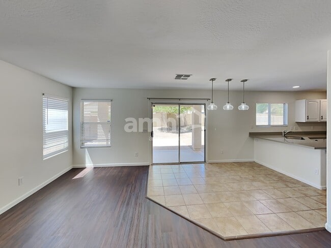 Photo - 31352 N Shale Dr