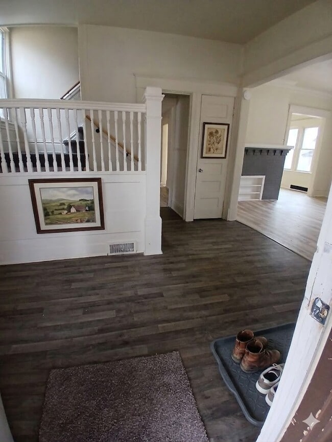 Photo - 730 Ashland Ave