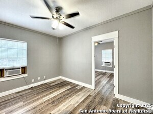 Photo - 321 N Chupaderas St