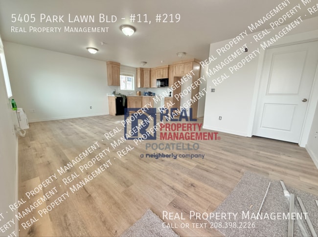 Photo - 5405 Park Lawn Dr Unidad #11, #219