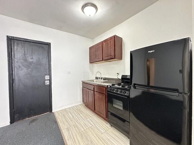 Photo - 5710 N Winthrop Ave Unit 903