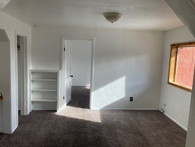 Photo - 107 Waltham Ave