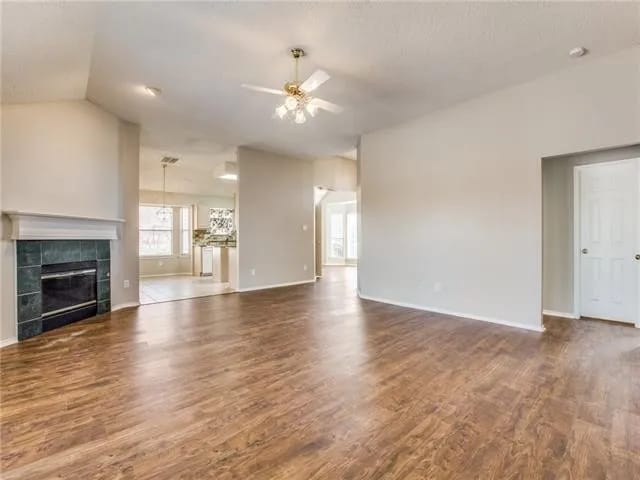 Photo - 2430 Norwich Dr