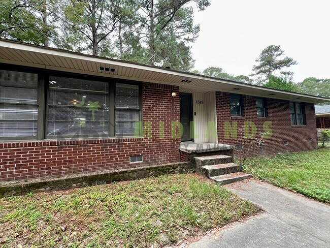 Photo - 1545 S Beltline Blvd