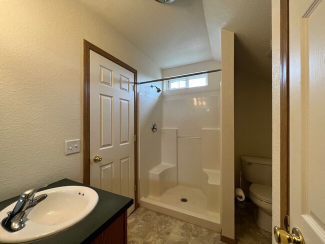 Photo - 2 Bed - 2 Bath - Off Street Parking
