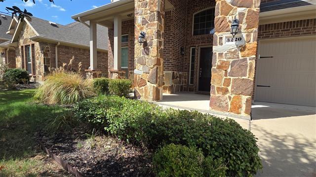 3220 Sunny Hl Wy