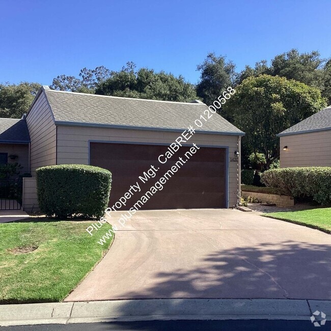 Building Photo - Orcutt Single Story Townhome with Easy Acc...