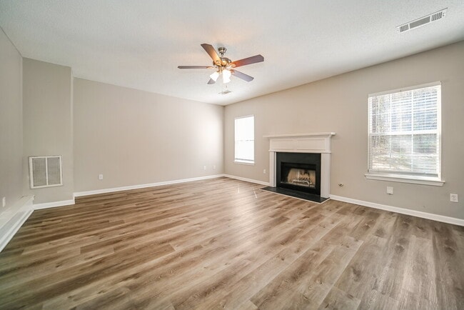 Photo - 9307 Deer Crossing Dr