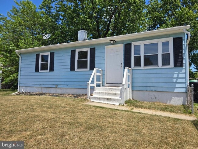 Photo - 11 Glenwood Dr