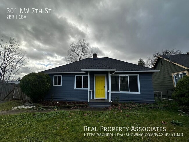 Newly Remodeled 2 Bedroom House near Renton - Newly Remodeled 2 Bedroom House near Renton