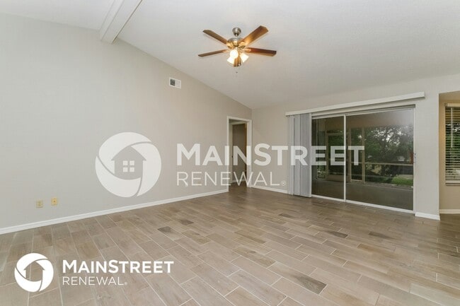 Photo - 6084 Freeport Dr