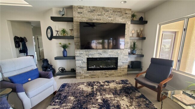 Photo - 2106 Dipinto Ave