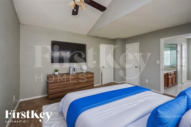 Photo - 1240 Woodstream Dr