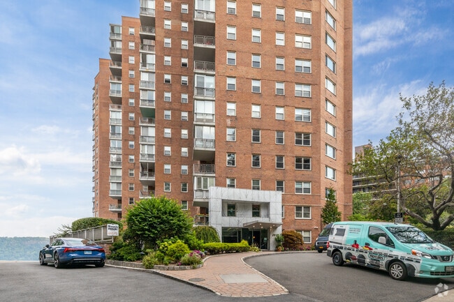 Photo - River Terrace Apartments