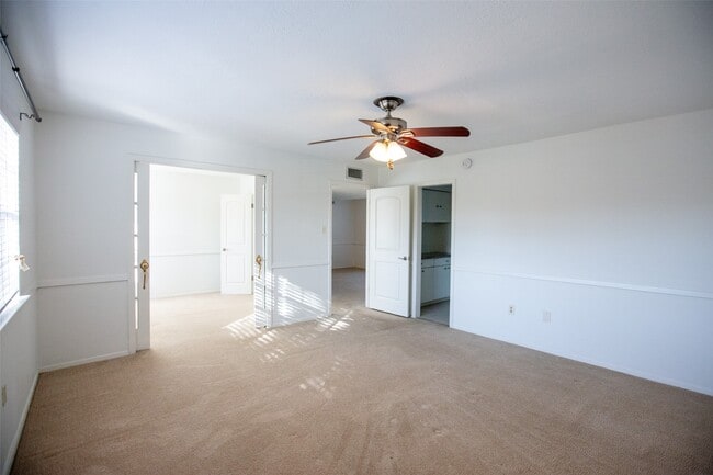 Photo - 2627 The Highlands Dr