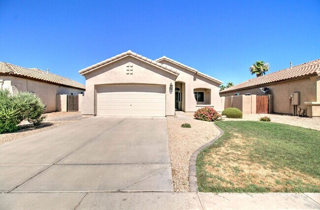 Photo - 1000 S Roanoke St