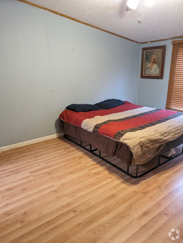 Building Photo - 944 Spring Ridge Dr Rental