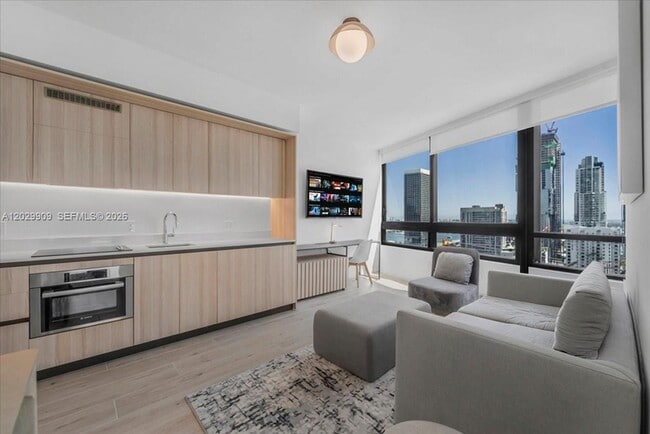 Building Photo - 225 N Miami Ave Unit 3109