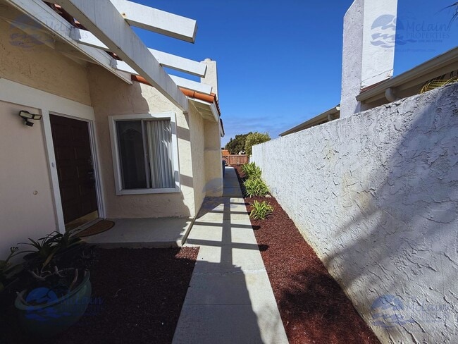 Photo - 2BD/1BA Single Story Home in Alta Mira 1!!