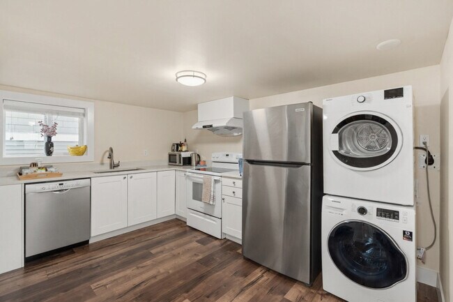 Photo - 4643 Dunbar St Unit SI ID1574559P