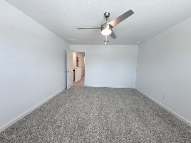 Photo - 3563 Lovebird Ln