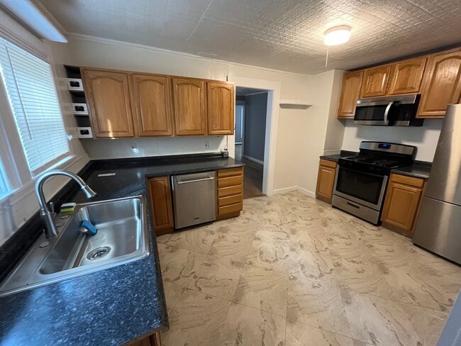 Photo - 73 Frye St Unit #1Apartment 1