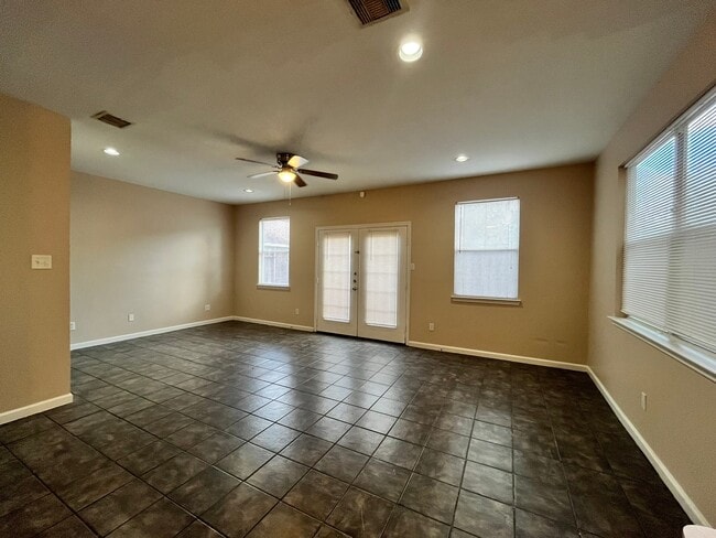 Photo - 11918 Chetman Dr