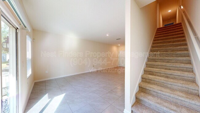 Photo - 373 Aralia Ln